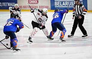 Гол Вячеслава Андрющенко на 25 секунде третьего периода принес нашей команде победу над «Локомотивом» во втором матче