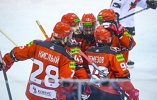 Павел Боярчук за 31 секунду до конца третьего периода принес «Неману» победу во втором матче серии с «Авиатором»