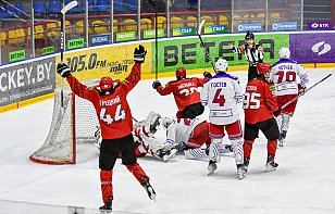 Отыгрываемся с 0:2 по ходу встречи, вырываем победу в овертайме и сравниваем счет в четвертьфинальной серии