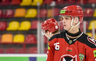 Артур Клопов продолжит играть за «Неман»