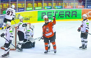 Одерживаем победу в первом матче мини-серии с «Авиатором»