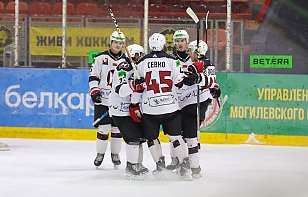 «Прогресс» после поражения в первом матче мини-серии - 1:4, взял сверхубедительный реванш во втором - 10:0